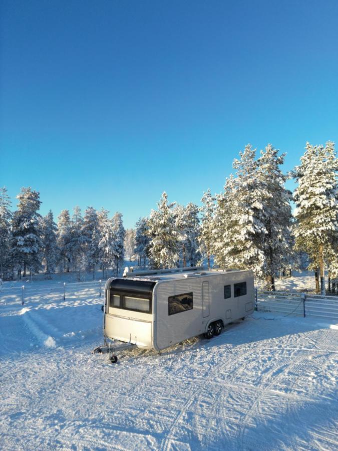 Santa'S Luxury Trailer Hotell Rovaniemi Exteriör bild
